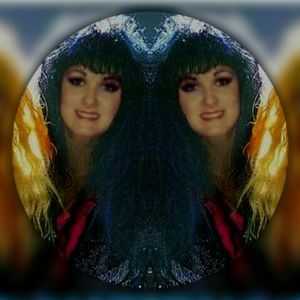 Meet your Posher, Norma